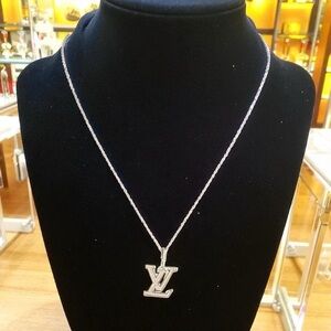 Elegant Silver Pendant Necklace
🎁REAL REVIEWS🎁